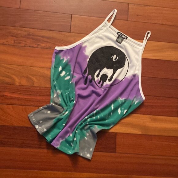 Yin Yang Tank top Hot Topic size large - Picture 4 of 5